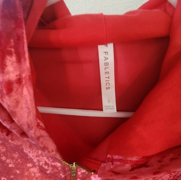 Fabletics red velour lounge set - Picture 6 of 8